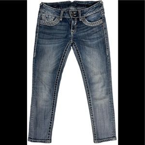 Vigoss Dublin Capris - Dark Wash/ Embellished Pockets / W27